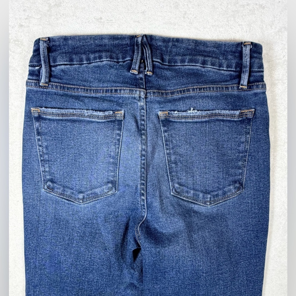 Good American Size 2 / 26 Distressed Hem Slim Dark Blue Ankle Jeans - Picture 6 of 10